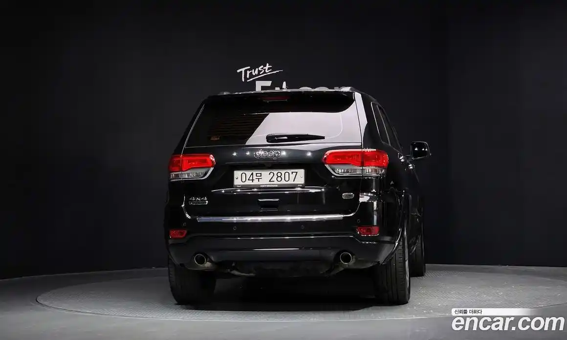 Jeep Cherokee 2016 3.0 Автомат в Москве № 232732, фото 16