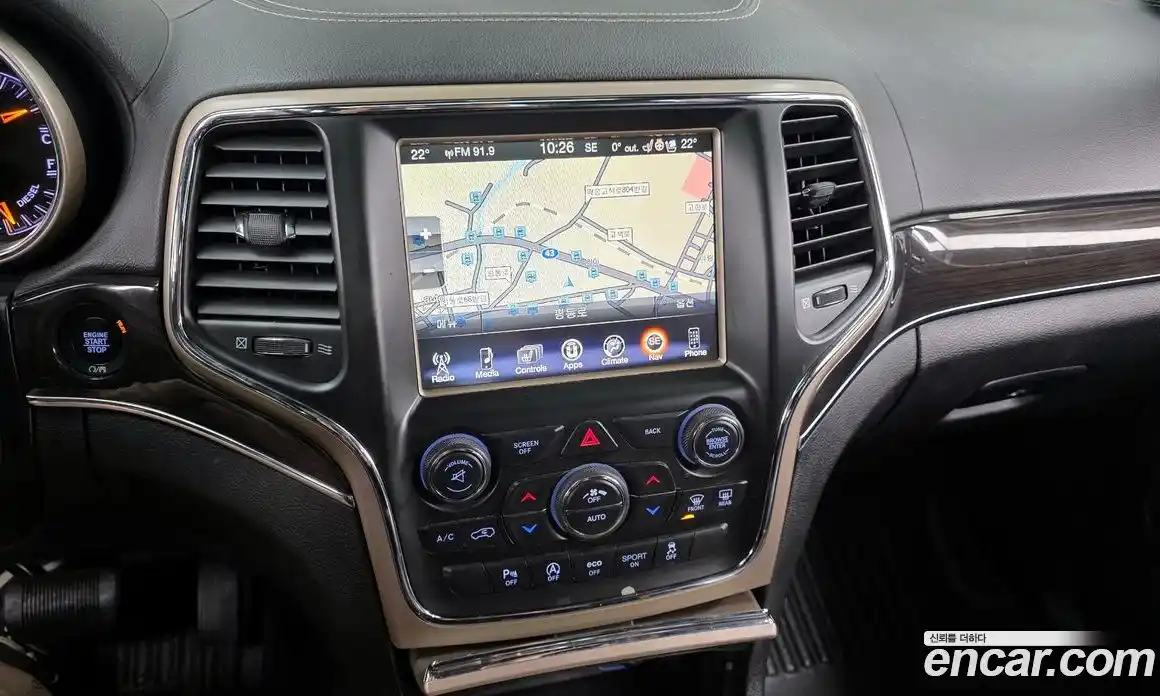 Jeep Cherokee 2016 3.0 Автомат в Москве № 232732, фото 17