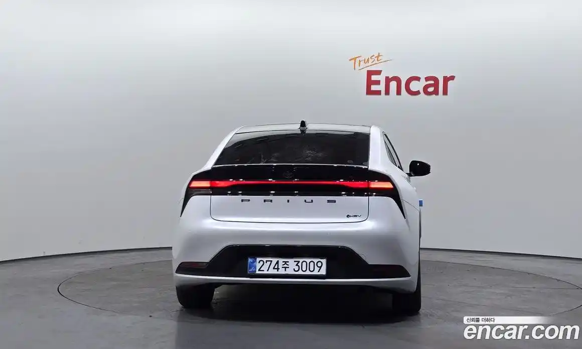 Toyota Prius 2026 2.0 Автомат в Москве № 232797, фото 8