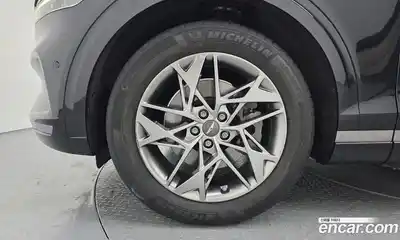 Genesis GV70 2022 2.5 Автомат в Москве № 23496, миниатюра 2