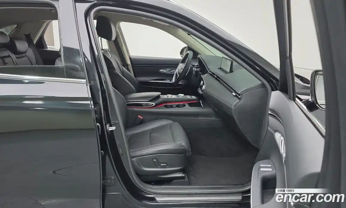 Genesis GV70 2022 2.5 Автомат в Москве № 23496, фото 3