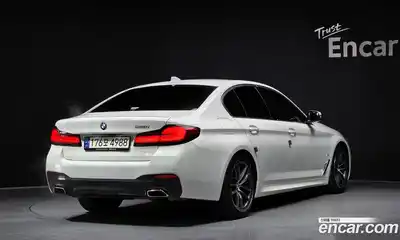 BMW 5-Series 2021 2.0 Автомат в Москве № 236192, миниатюра 3