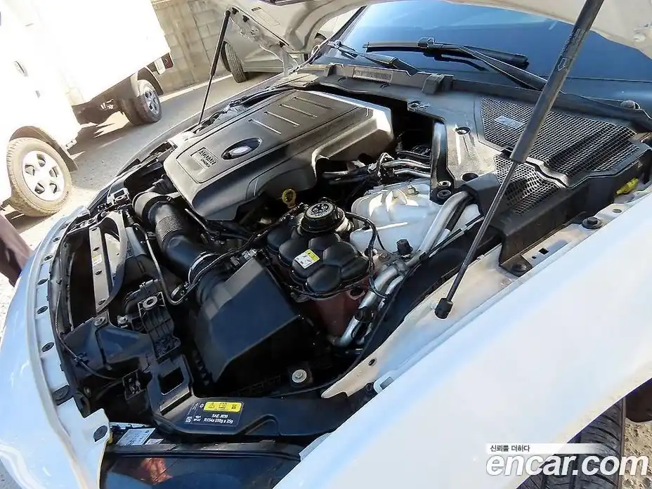 Jaguar XE 2016 2.0 Автомат в Москве № 248305, фото 19