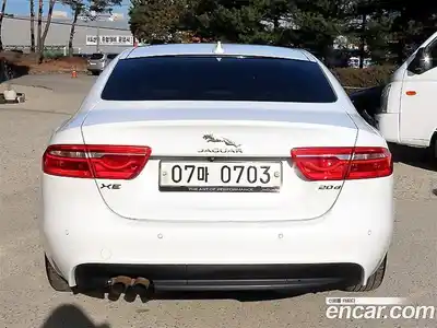 Jaguar XE 2016 2.0 Автомат в Москве № 248305, миниатюра 4