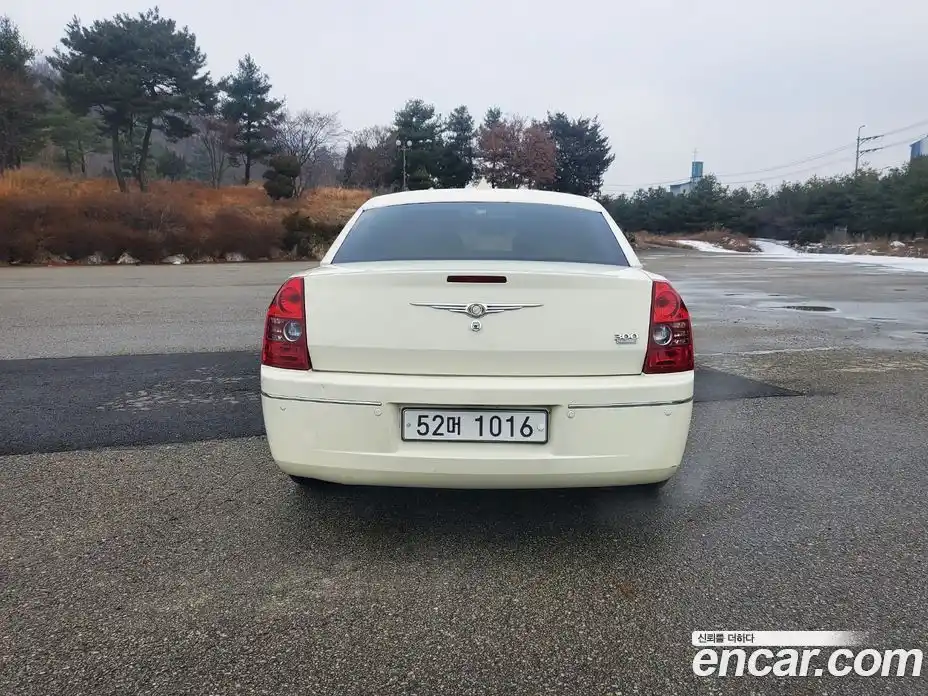 Chrysler 300C 2008 3.5 Автомат в Москве № 248920, фото 4