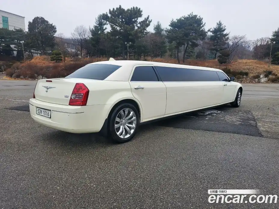 Chrysler 300C 2008 3.5 Автомат в Москве № 248920, фото 6