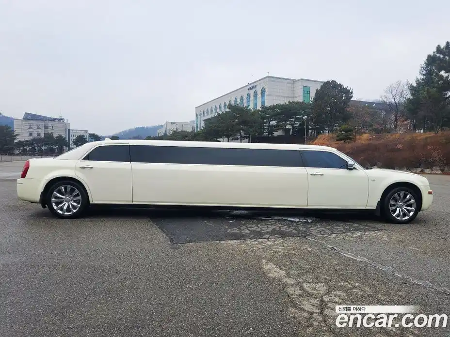 Chrysler 300C 2008 3.5 Автомат в Москве № 248920, фото 8