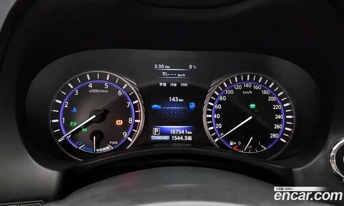 Infiniti Q50 2016 3.5 Автомат в Москве № 251167, фото 14