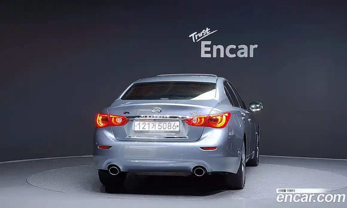 Infiniti Q50 2016 3.5 Автомат в Москве № 251167, фото 17