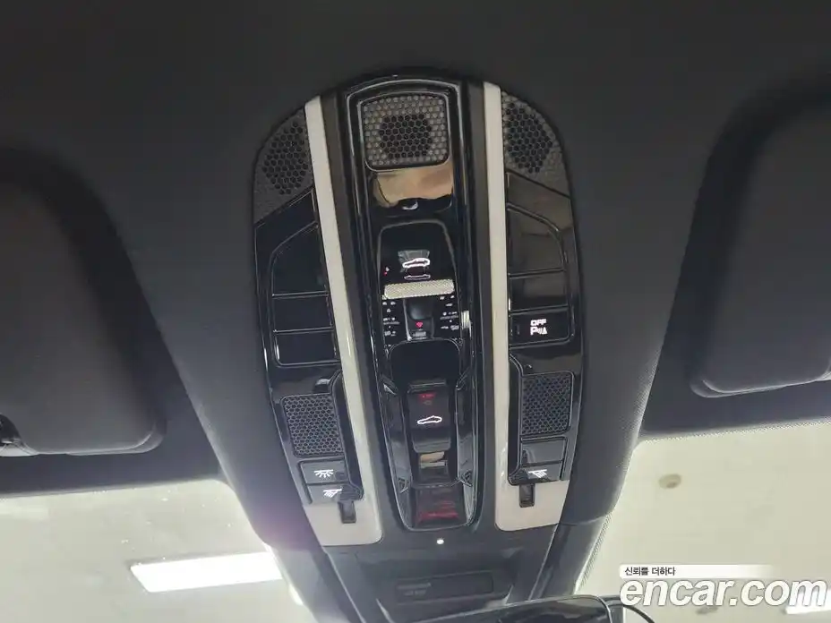 Porsche Cayenne 2020 3.0 Автомат в Москве № 252276, фото 13