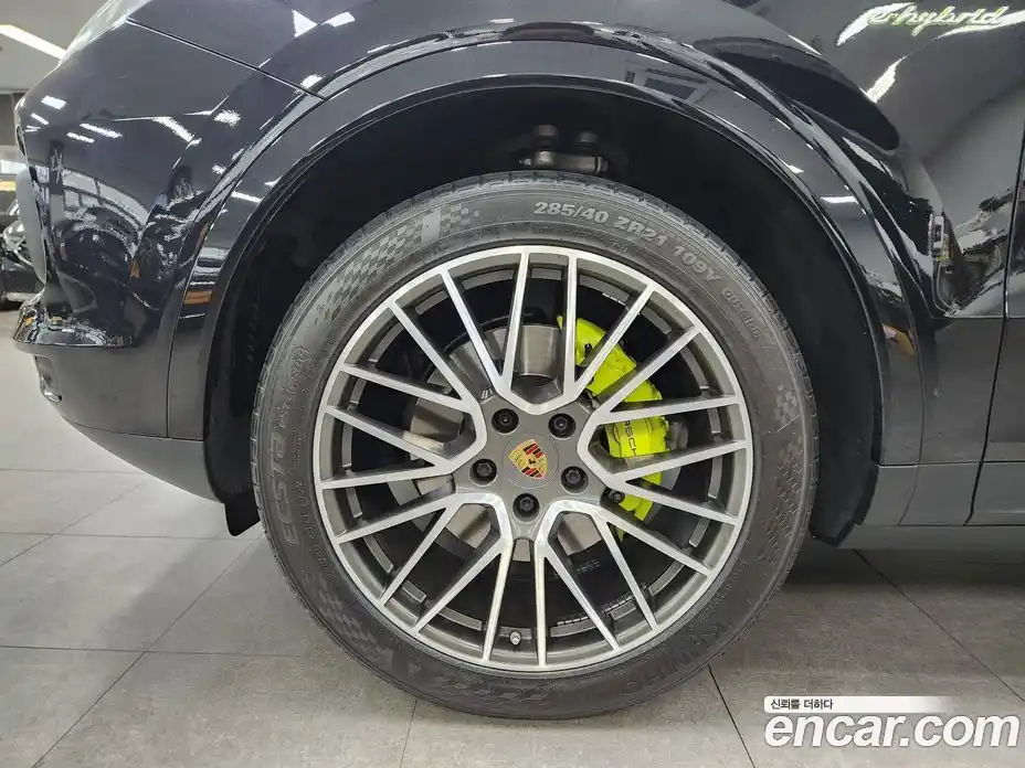 Porsche Cayenne 2020 3.0 Автомат в Москве № 252276, фото 20