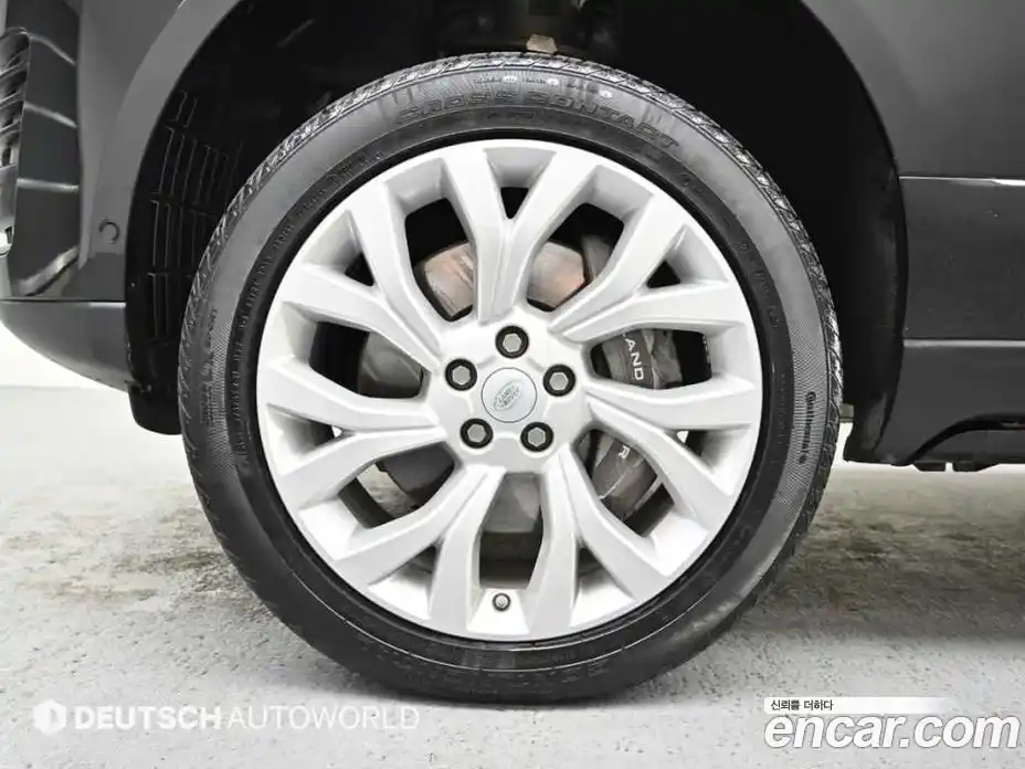 Land Rover Range-Rover 2018 4.4 Автомат в Москве № 252986, фото 5