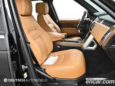 Land Rover Range-Rover 2018 4.4 Автомат в Москве № 252986, миниатюра 10