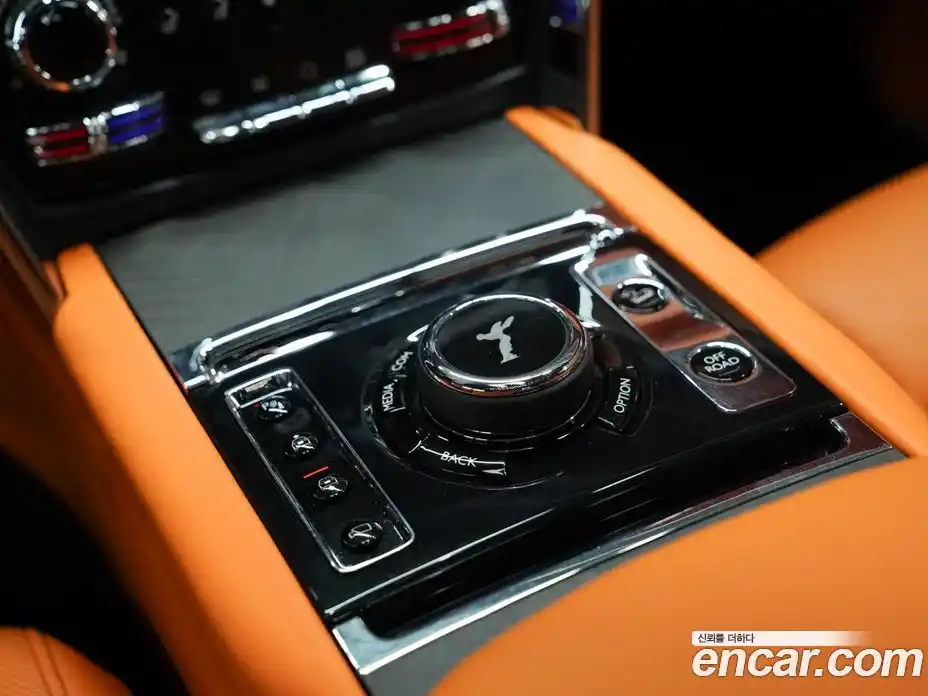 Rolls-Royce Cullinan 2022 6.7 Автомат в Москве № 256704, фото 15