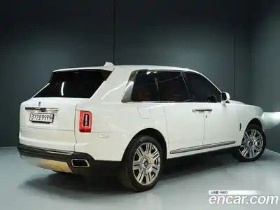 Rolls-Royce Cullinan 2022 6.7 Автомат в Москве № 256704, миниатюра 2