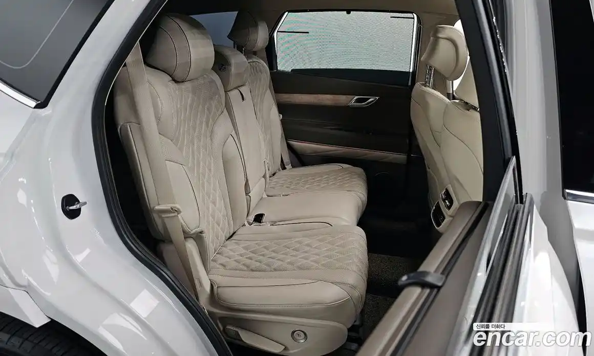 Genesis GV80 2023 2.5 Автомат в Москве № 26369, фото 20