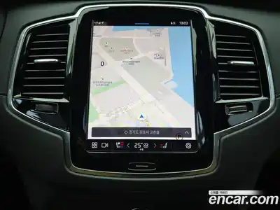 Volvo XC90 2025 2.0 Автомат в Москве № 270023, миниатюра 12