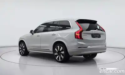 Volvo XC90 2025 2.0 Автомат в Москве № 270023, миниатюра 2