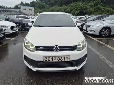Volkswagen Polo 2014 1.6 Автомат в Москве № 277519, миниатюра 2