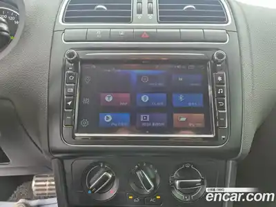 Volkswagen Polo 2014 1.6 Автомат в Москве № 277519, миниатюра 7