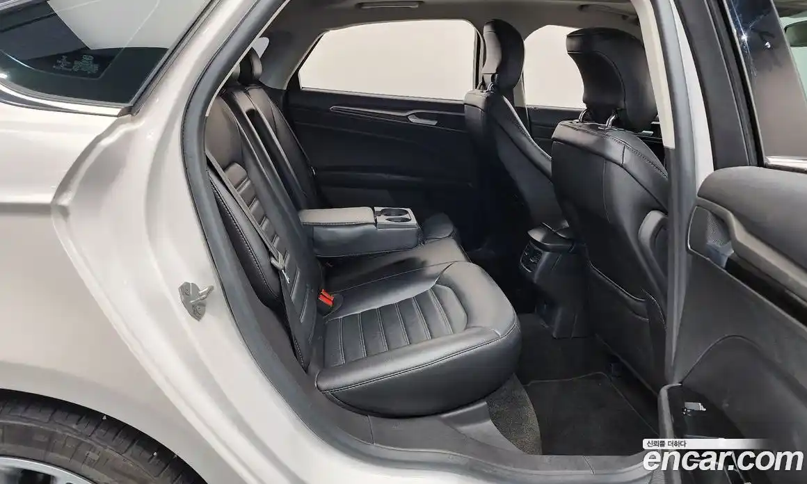 Ford Fusion 2014 2.0 Автомат в Москве № 281250, фото 12