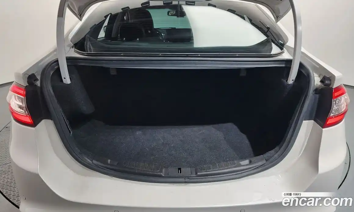 Ford Fusion 2014 2.0 Автомат в Москве № 281250, фото 3