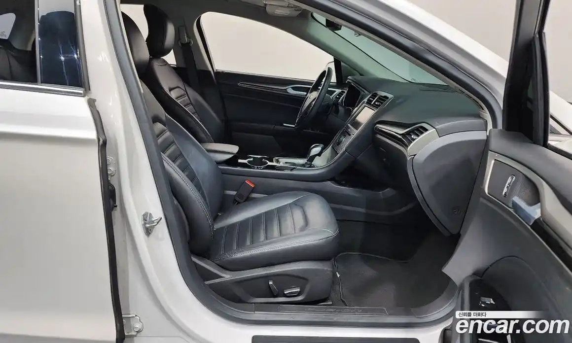 Ford Fusion 2014 2.0 Автомат в Москве № 281250, фото 5