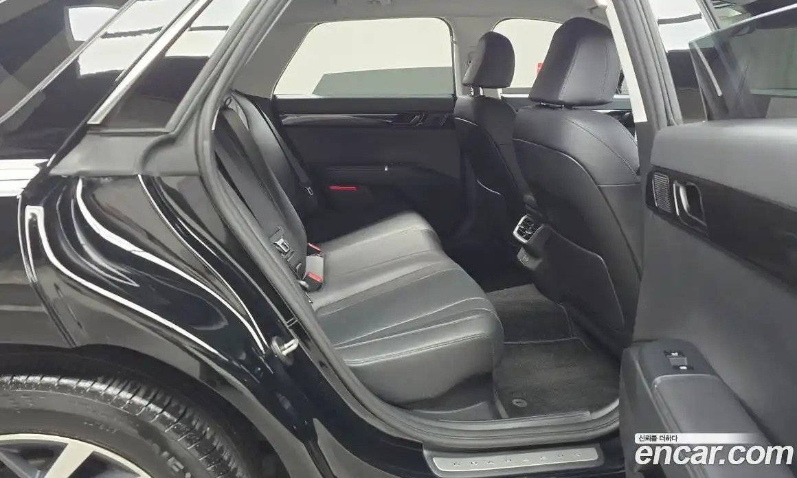 Hyundai Grandeur 2023 1.6 Автомат в Москве № 281657, фото 17