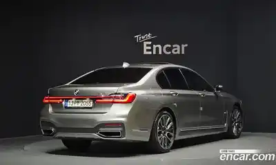 BMW 7-Series 2022 3.0 Автомат в Москве № 284458, миниатюра 3