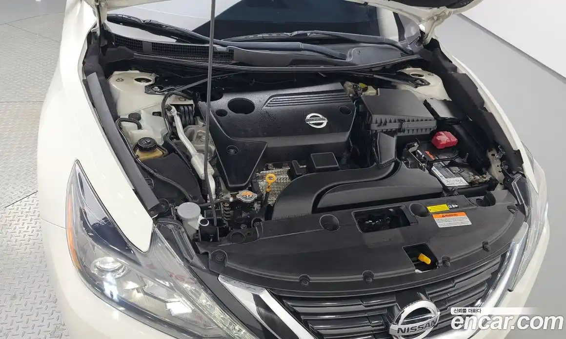 Nissan Altima 2017 2.5 Автомат в Москве № 284911, фото 14