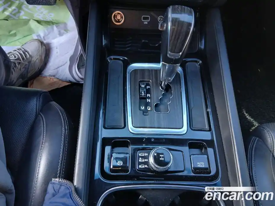 SsangYong Rexton 2018 2.2 Автомат в Москве № 29145, фото 9