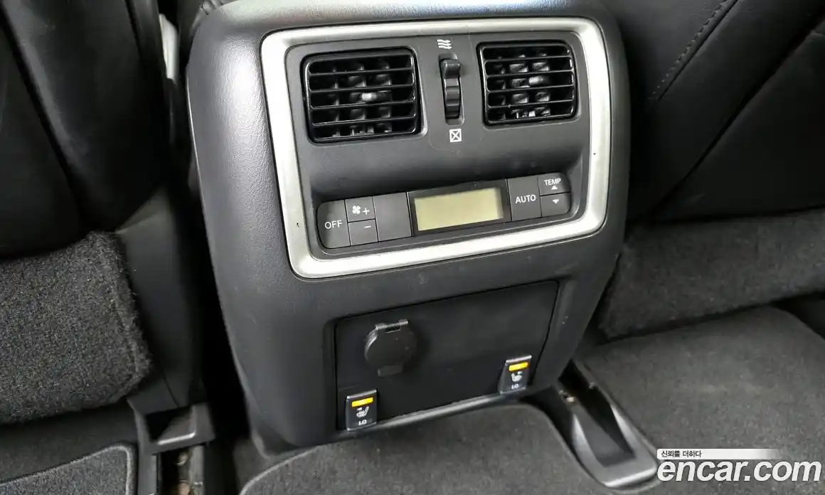 Infiniti JX 2013 3.5 Автомат в Москве № 295797, фото 18