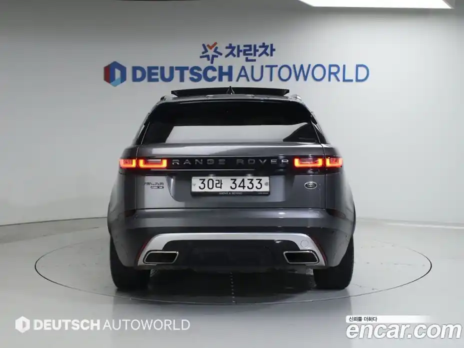 Land Rover Range-Rover Velar 2019 3.0 Автомат в Москве № 296075, фото 4