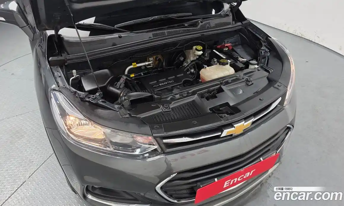 Chevrolet Trax 2018 1.4 Автомат в Москве № 297204, фото 17