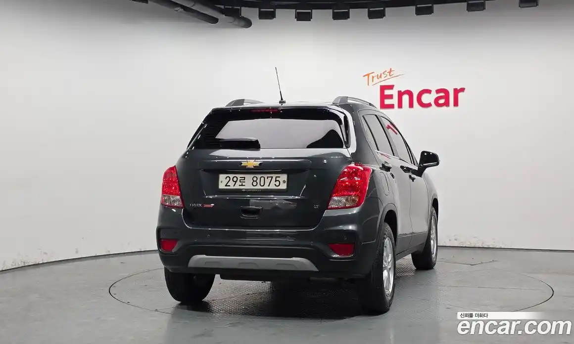 Chevrolet Trax 2018 1.4 Автомат в Москве № 297204, фото 10