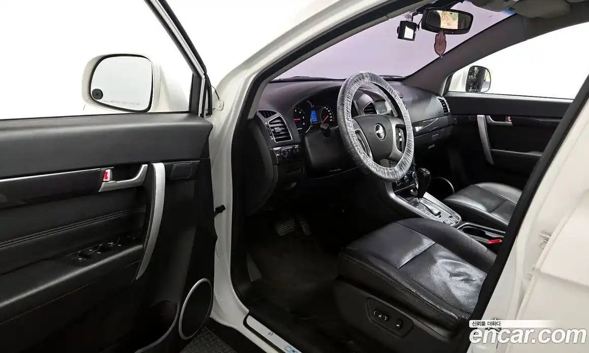 Chevrolet Captiva 2015 2.0 Автомат в Москве № 297695, фото 17