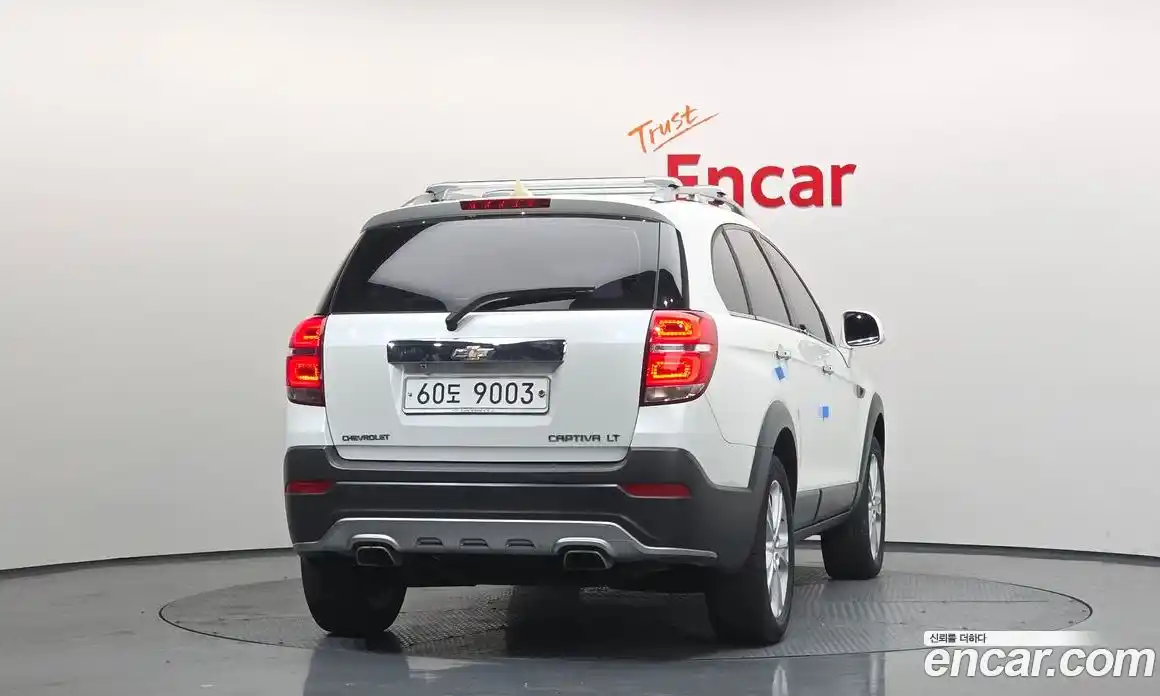 Chevrolet Captiva 2015 2.0 Автомат в Москве № 297695, фото 3