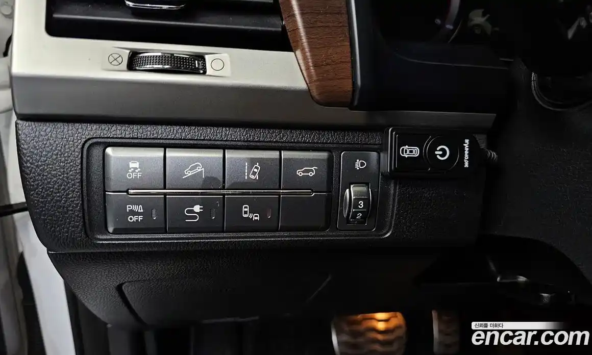 SsangYong Rexton 2018 2.2 Автомат в Москве № 30201, фото 14