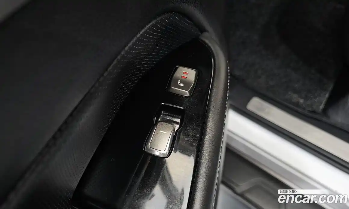 SsangYong Rexton 2018 2.2 Автомат в Москве № 30201, фото 7