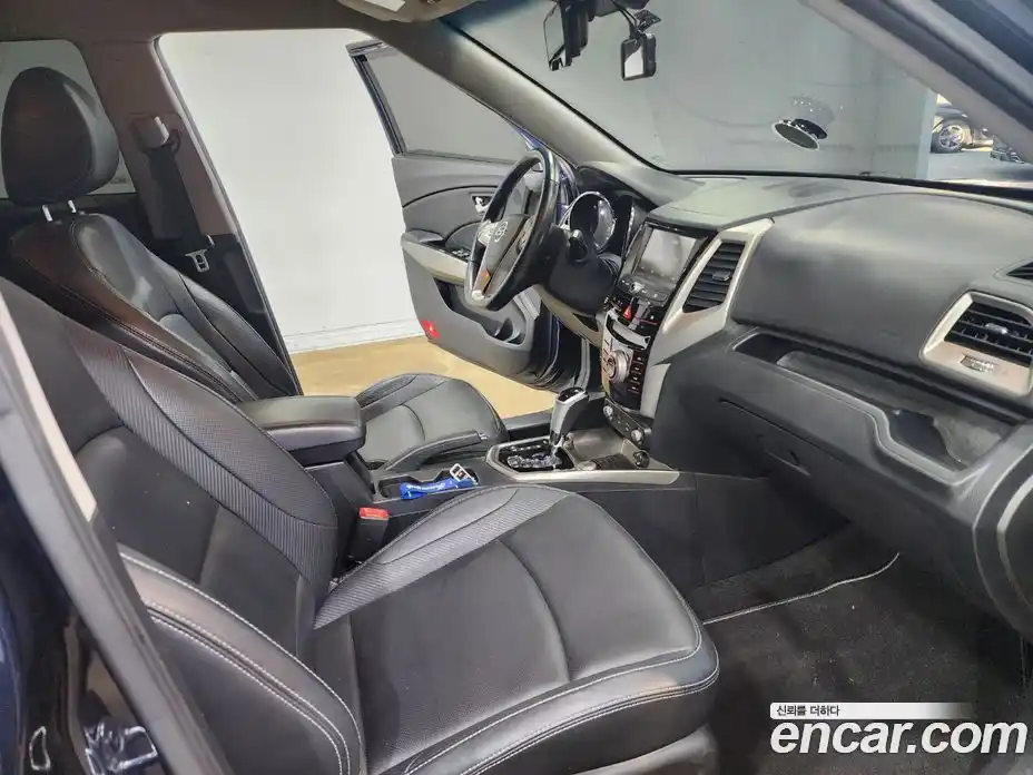 SsangYong TIBOLI 2016 1.6 Автомат в Москве № 30704, фото 15