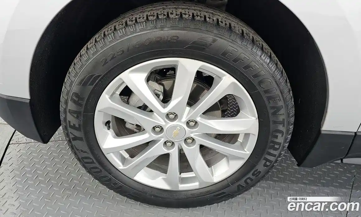 Chevrolet Equinox 2020 1.6 Автомат в Москве № 314646, фото 14