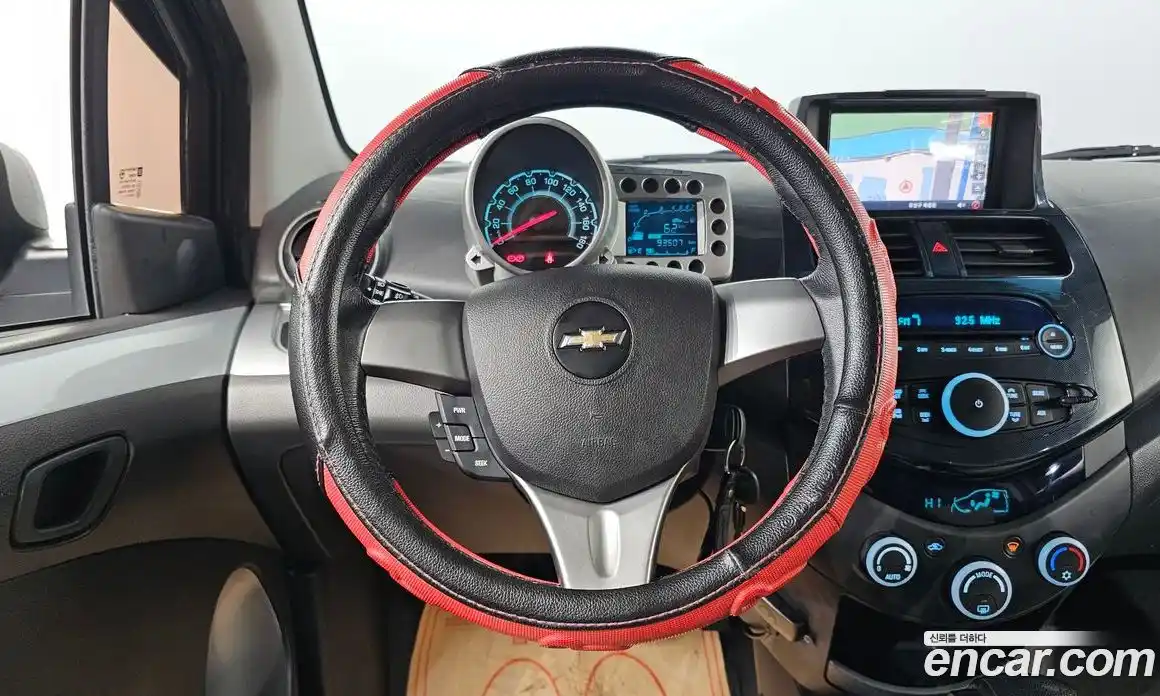 Chevrolet Spark 2012 1.0 Автомат в Москве № 327322, фото 13