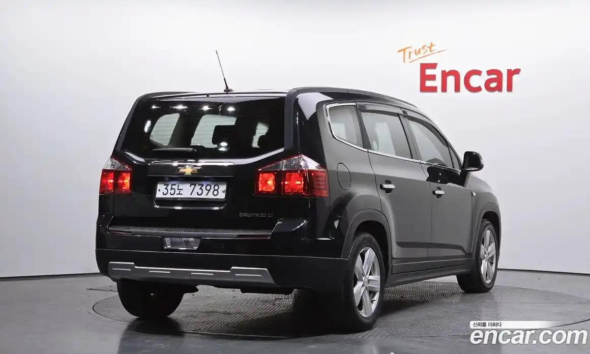 Chevrolet Orlando 2013 2.0 Автомат в Москве № 327735, фото 13