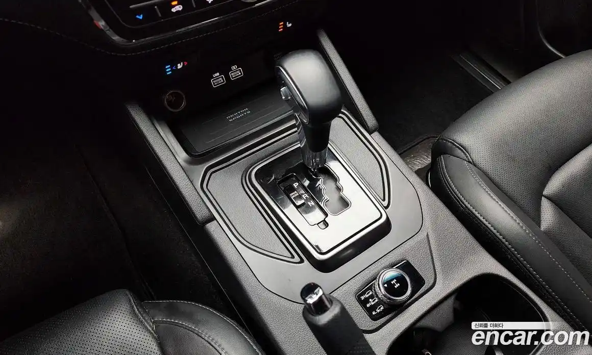 SsangYong Rexton 2023 2.2 Автомат в Москве № 33369, фото 12