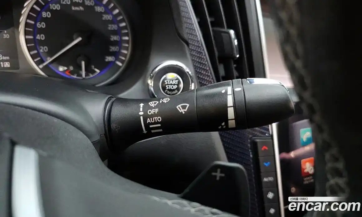 Infiniti Q60 2018 3.0 Автомат в Москве № 336117, фото 3