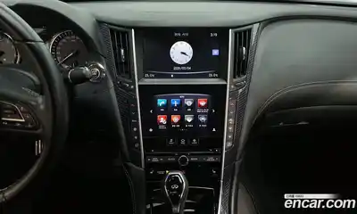 Infiniti Q60 2018 3.0 Автомат в Москве № 336117, миниатюра 9