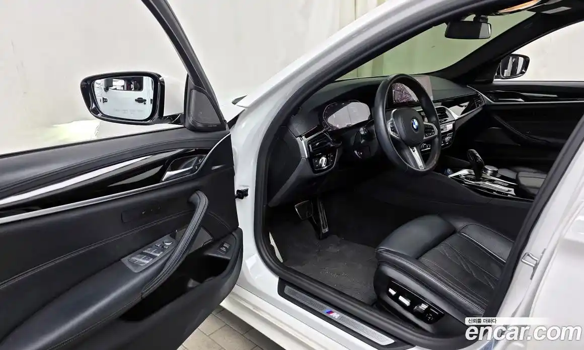 BMW 5-Series 2020 2.0 Автомат в Москве № 336565, фото 10