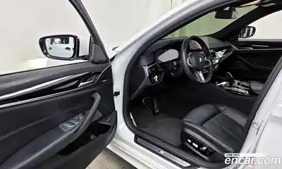 BMW 5-Series 2020 2.0 Автомат в Москве № 336565, миниатюра 10