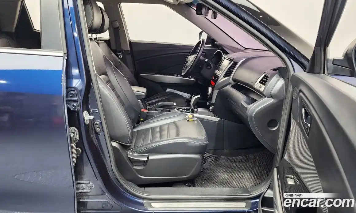 SsangYong TIBOLI 2015 1.6 Автомат в Москве № 34140, фото 11