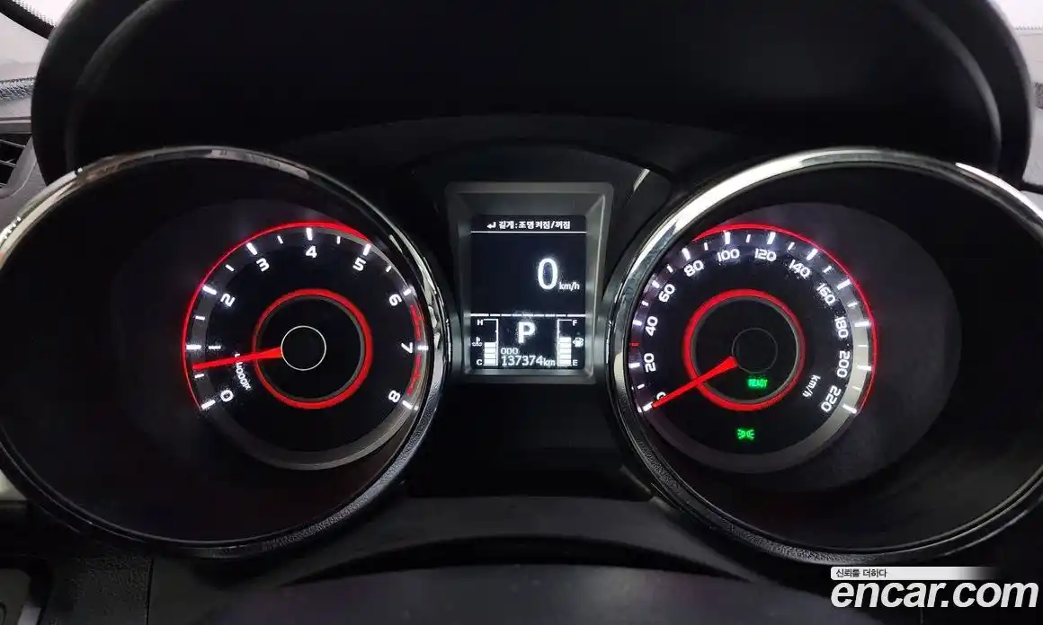 SsangYong TIBOLI 2015 1.6 Автомат в Москве № 34140, фото 8